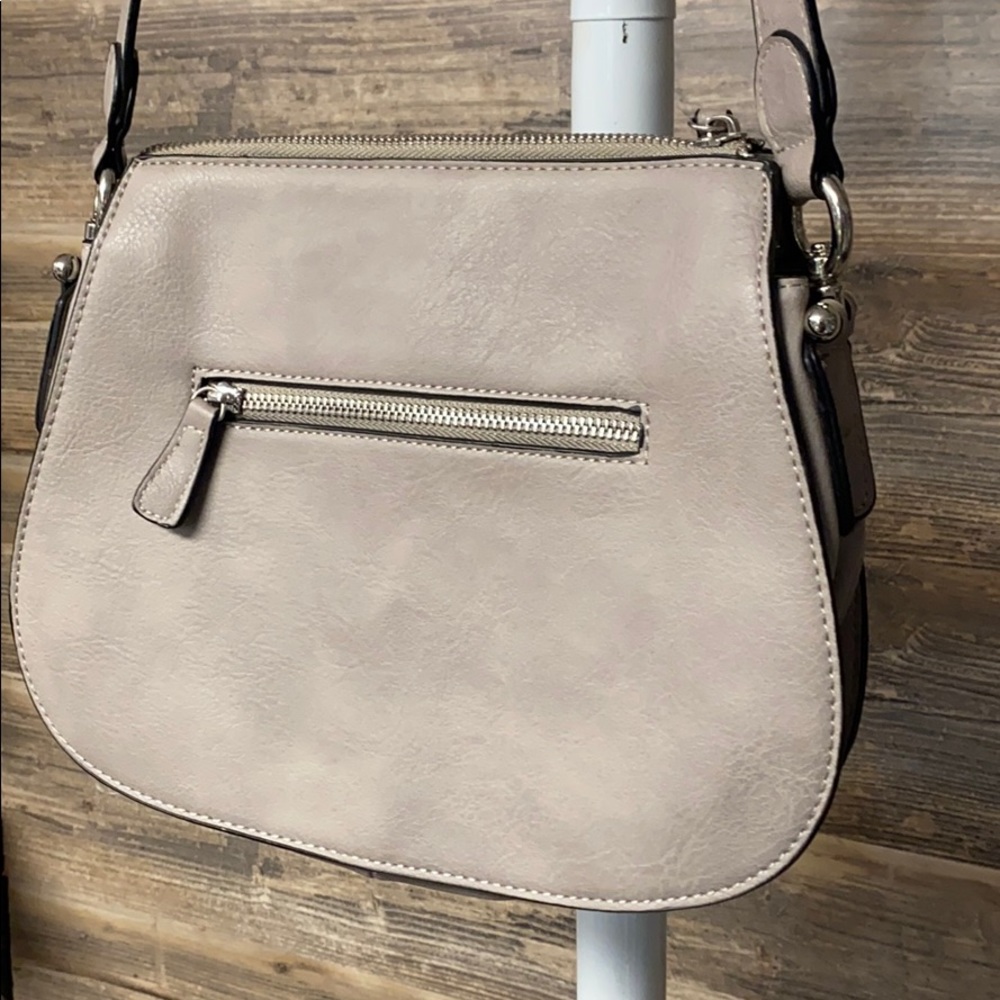 Kate & Alex Cuffaro Crossbody Bag P15 - Picture 3 of 6